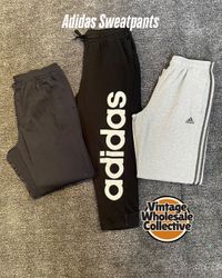 🔴 Adidas Sweatpants - (26/10)