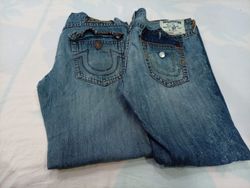 CR11295 Vintage True Religion Men’s Jeans