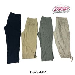 Relaxed Fit Cargo Capri For Modern Streetwear (DS-..