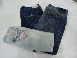 CR11059 Vintage True Religion Men’s and Women’s Je..