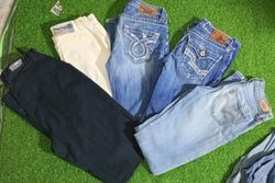 PREMIERE AND OTHER MIX BRANDS JEANS (B 181)