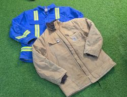 7903 - Carhartt jacket
