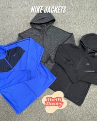 🔴 Nike Jackets - (23/10)