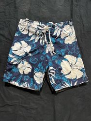 short billabong/ Oneill / quicksilver/ Oakley