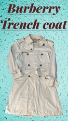 Burberry London
Item: Classic Trench Coat
Color: B..