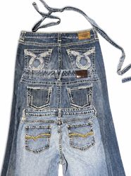 🔥 Y2K FLARED JEANS — READY TO SELL! 🔥