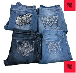 BACK EMBALISHMENT JEANS BOOTCUT DESIGNER BRAND'S I..