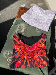 Women top french vintage thrift