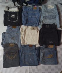 ROCAWEAR  AND OTHER MIX BRANDS SHORTS (ID 437)
