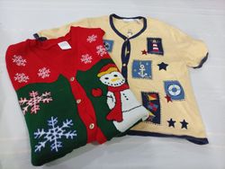 CR10775 Vintage Christmas Sweaters