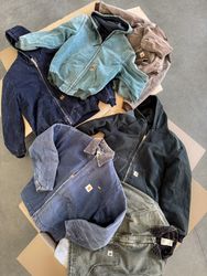 Authentische ⚜️ Carhartt-Jacke