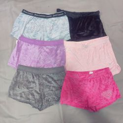 Shorts en velours Juicy Couture