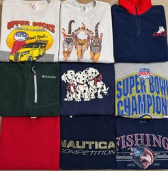 Vintage and Y2K graphic Sweatshirts