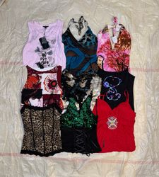 Woman’s y2k tops