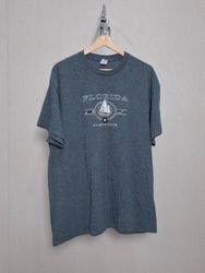 Gildan Printed Graphic T-Shirts LC :22