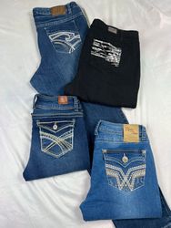 Jeans bootcut ricamati