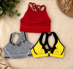 Luluemon sports bra