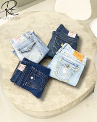 RT 1611 True Religion Bootcut Jeans