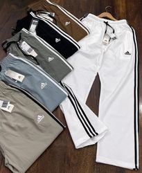 Çlassical Vintage ẞaggy Adidas Trackpants