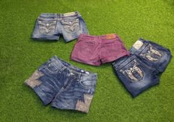 7760 - Miss me, True Religion, Rock Revival Short ..