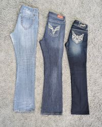 ***Y2K Flare Jeans – Embroidered 2000s Fashion Col..