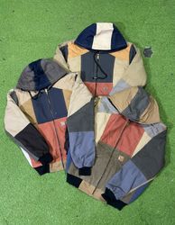 Chaqueta con capucha Carhartt reciclada