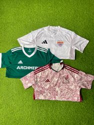 Adidas Shorts T-shirts id (560)