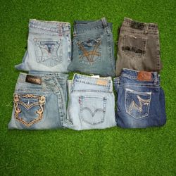 LEVI'S SILVER SHYANNE AND OTHER BRAND WOMAN WEAR J..