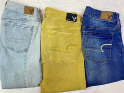 American Eagle Y2K Vintage High Rise Denim Jegging..