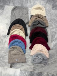 Cashmere beanies