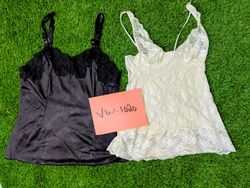 (VW-1020) Camisoles with Lace Trim and Floral Patt..