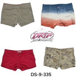 These Y2K Mini Shorts Are Peak Nostalgia Fashion (..