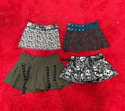 Y2K Mini Skirts - wc#120 (13/09)