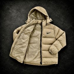 NIKE PUFFER JACKET