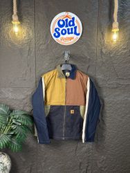 Chaquetas Carhartt Detroit recicladas