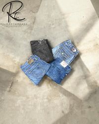 RT 1584 True Religion Men Jeans