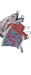 Th02 -Mini tops -8pcs
