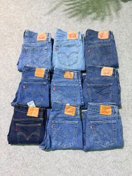 Levi’s woman mixed jeans