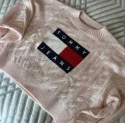 Tommy Hilfiger sweater