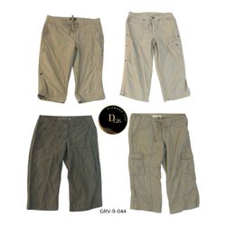 Vintage Y2K Cargo Capri Pants – Women’s Utility Tr..