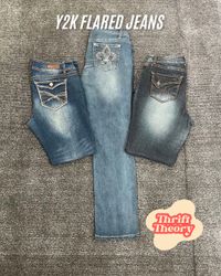 Y2K Flared Jeans - (21/08)