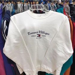Premium branded sweatshirt Crew neck