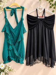 Camisoles and Sleeveless Tops