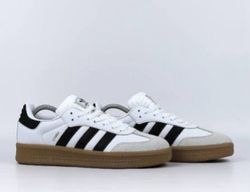 Vinatge Style Adidas Shoes