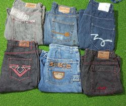 ENYCE AND OTHER MIX BRANDS SHORTS (D 245)
