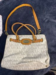 Michael Kors Large Handbags and Totes