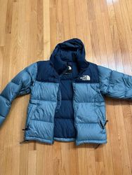 Authentic The north Face puffer jackets