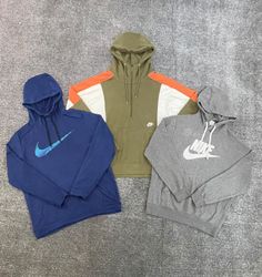 Nike Sweatshirts & Hoodies - (29/10)