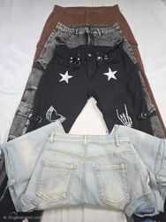 Baggy jeans