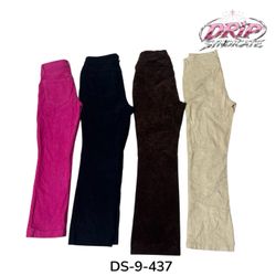 Jeans in velluto a coste ispirati al vintage per l..